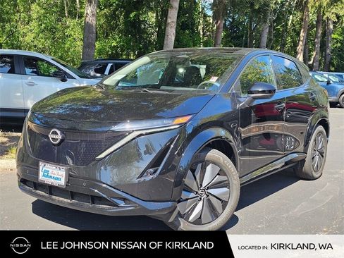 New 2025 Nissan Ariya AWD image 1