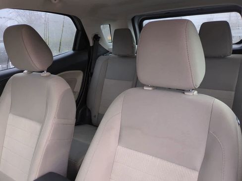 Used 2021 Ford EcoSport S image 8