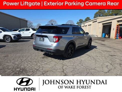 Used 2021 Ford Explorer ST w/ Equipment Group 401A image 15