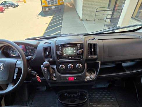 Used 2016 RAM ProMaster 1500 w/ Interior Convenience Group FWD image 14
