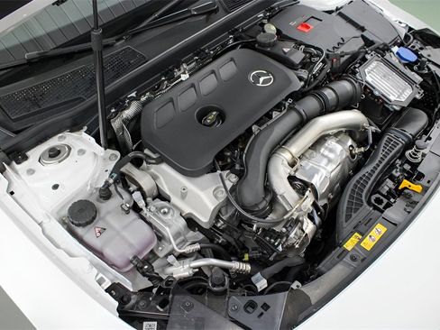 Used 2025 Mercedes-Benz CLA 250 image 18