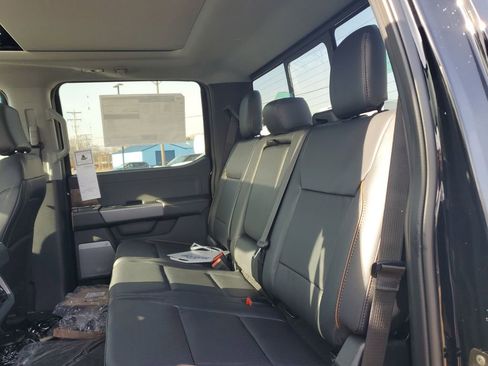 New 2026 Ford F250 Lariat w/ Black Appearance Package image 9