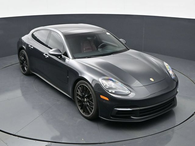 Used 2020 Porsche Panamera 4 AWD/4WD image 36