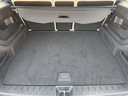 Certified 2023 Mercedes-Benz EQB 300 4MATIC image 33