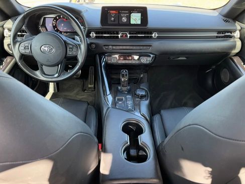 Used 2020 Toyota Supra image 8