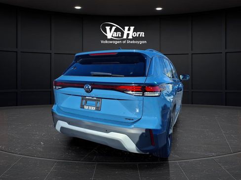 New 2026 Volkswagen Tiguan SE image 4