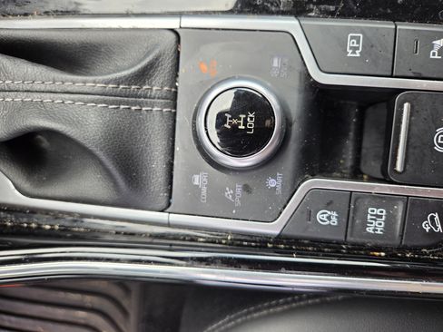Used 2022 Kia Sorento SX AWD/4WD image 9