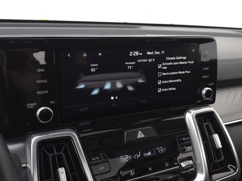 Used 2021 Kia Sorento SX image 22