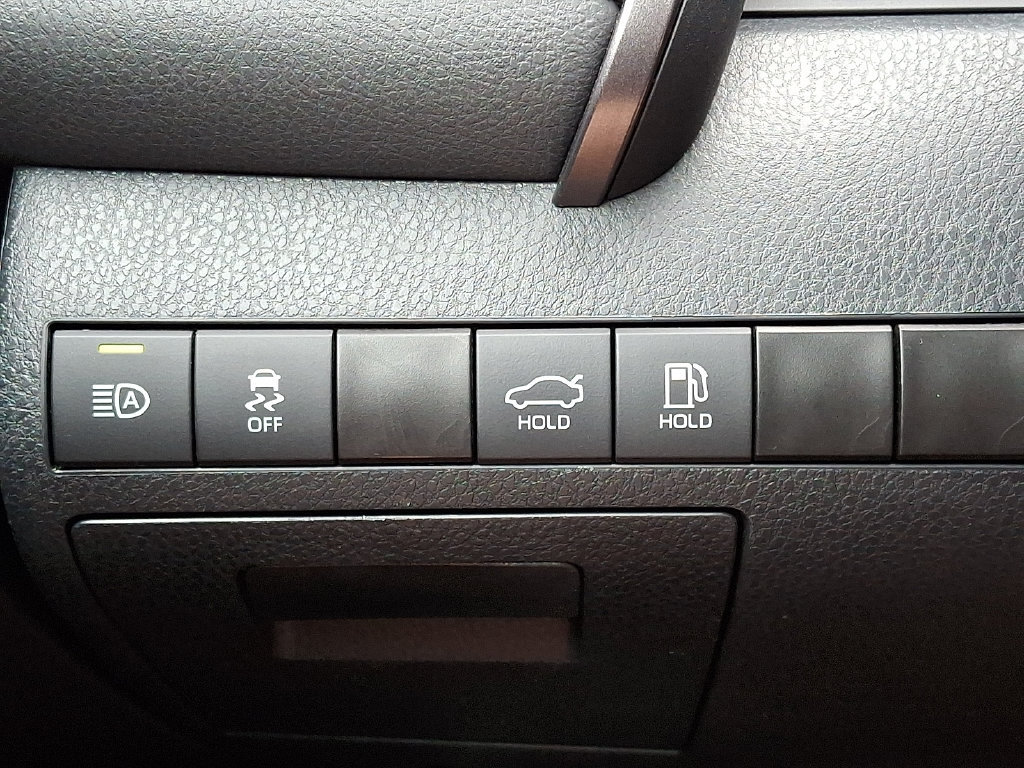 Certified 2024 Toyota Camry SE FWD image 28