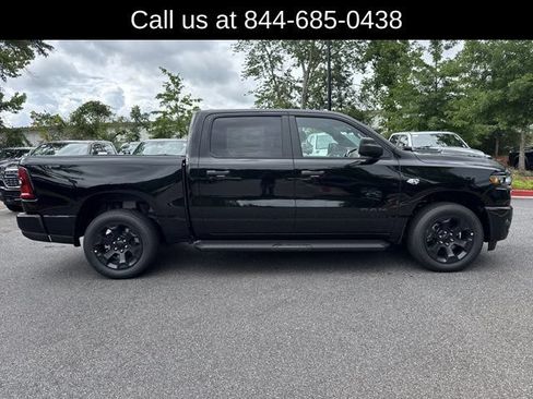 New 2026 RAM 1500 Express AWD/4WD image 4