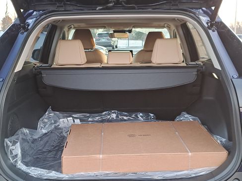 New 2025 Toyota RAV4 XLE Premium image 11