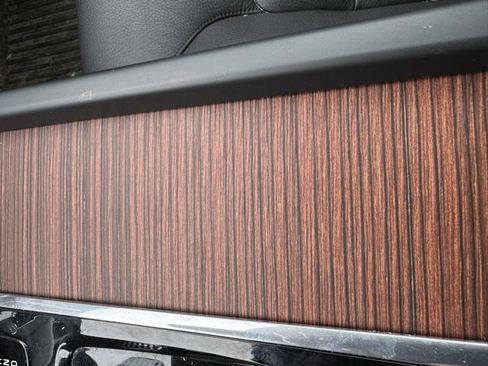 Used 2024 Volvo XC60 T8 Plus w/ Protection Package Premier image 13