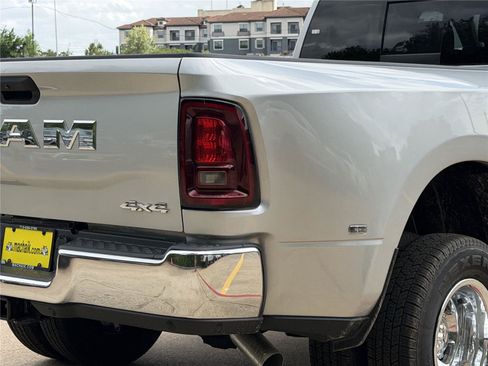 New 2026 RAM 3500 Tradesman AWD/4WD image 10