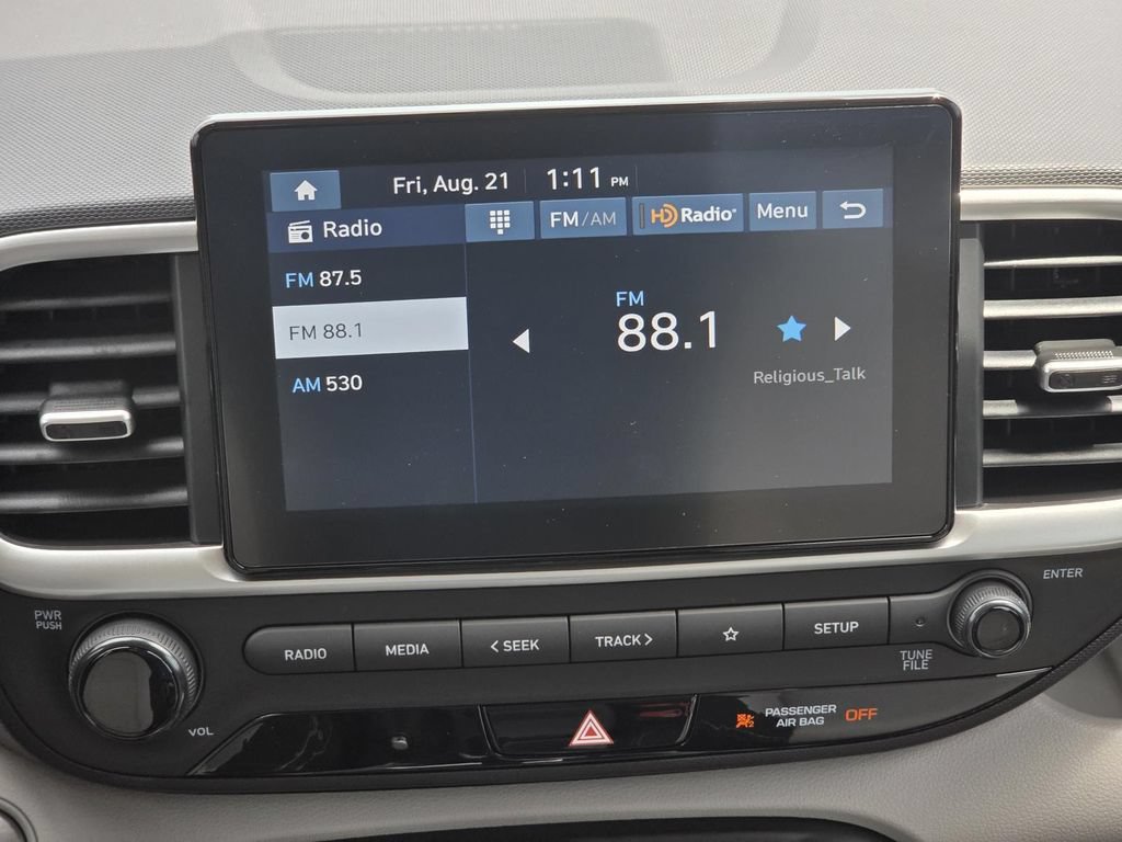 New 2026 Hyundai Venue SEL FWD image 10