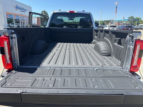 Certified 2023 Ford F250 XLT w/ 360-Degree Camera Package AWD/4WD image 26