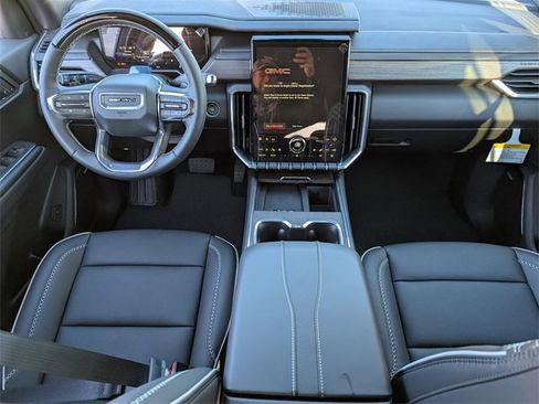 New 2026 GMC Acadia Denali w/ Super Cruise Package image 8