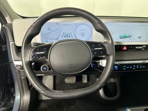 Used 2024 Hyundai Ioniq 5 Limited image 14