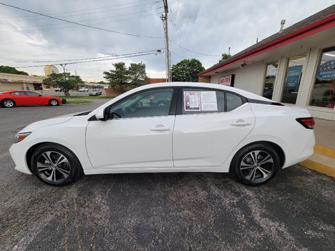 Used 2023 Nissan Sentra SV FWD image 12