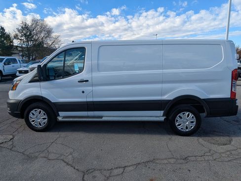 Used 2024 Ford Transit 250 Low Roof w/ Exterior Upgrade Package image 9