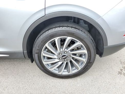 Certified 2023 Lincoln Corsair Reserve image 8