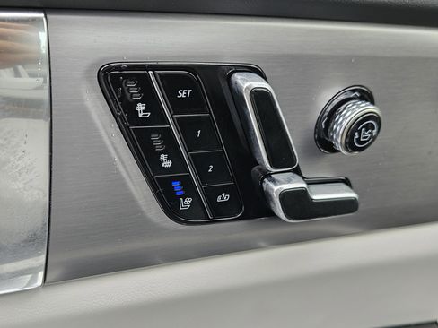 New 2026 Cadillac Vistiq Luxury AWD/4WD image 23