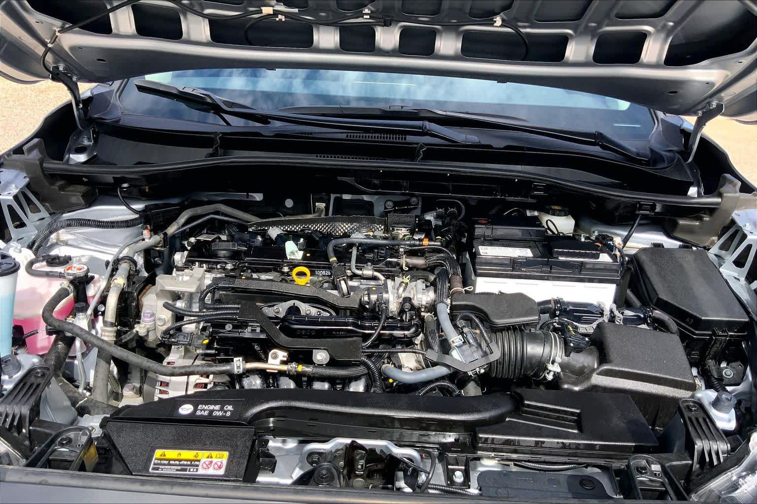 Used 2026 Toyota Corolla Cross LE FWD image 31