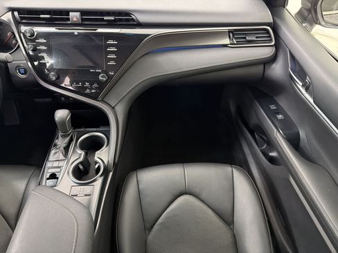 Used 2019 Toyota Camry XSE w/ Driver Assist Package FWD image 27