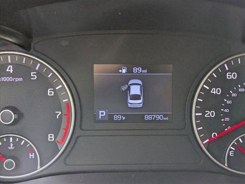Used 2019 Kia Optima LX FWD image 10
