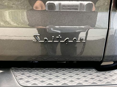 Used 2024 Jeep Gladiator Sport image 10