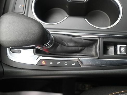 Used 2024 Chevrolet Equinox LT image 14