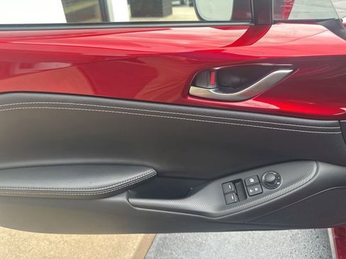 New 2026 MAZDA MX-5 Miata RF Grand Touring RWD image 18