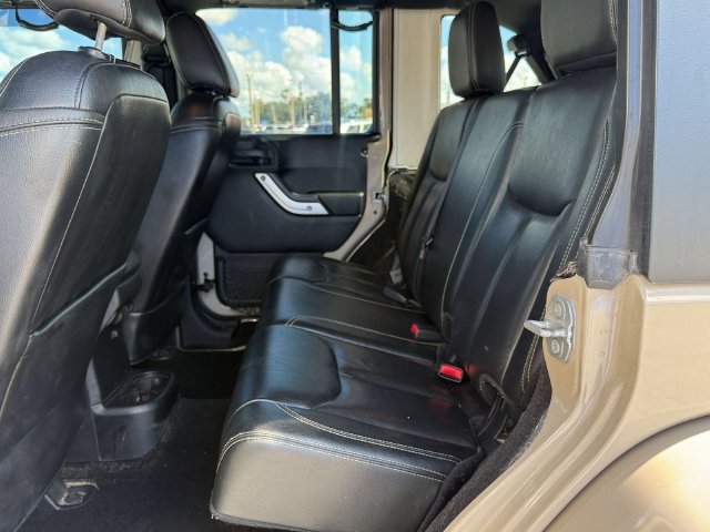 Used 2016 Jeep Wrangler Unlimited Sahara w/ Dual Top Group AWD/4WD image 13