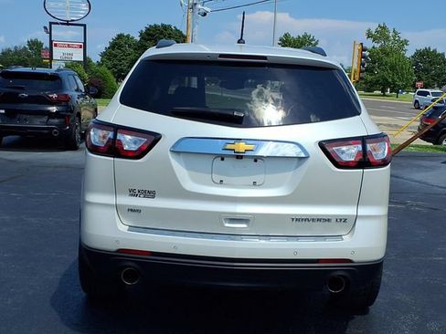 Used 2015 Chevrolet Traverse LTZ AWD/4WD image 21