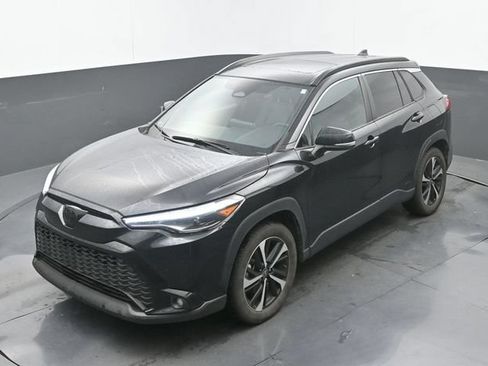 Used 2023 Toyota Corolla Cross AWD Hybrid w/ Convenience Package image 16