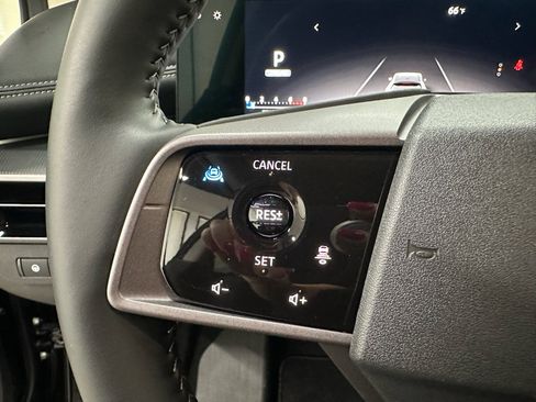 Used 2026 Nissan Murano SV AWD/4WD image 35