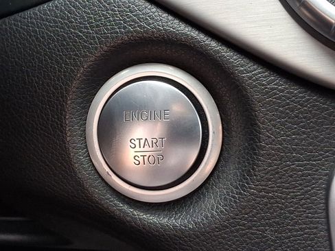 Used 2016 Mercedes-Benz CLA 250 image 24