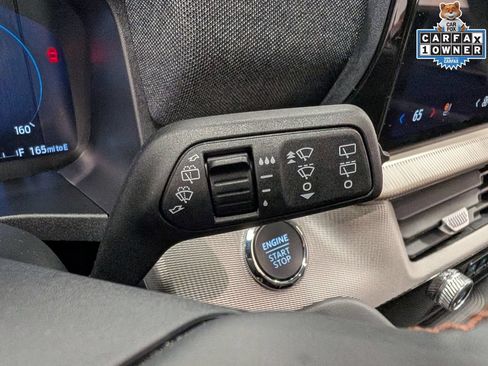 Used 2025 Ford Explorer Active w/ Active Comfort Package AWD/4WD image 20