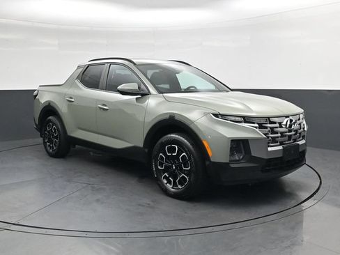 Used 2022 Hyundai Santa Cruz SEL Premium AWD/4WD image 2
