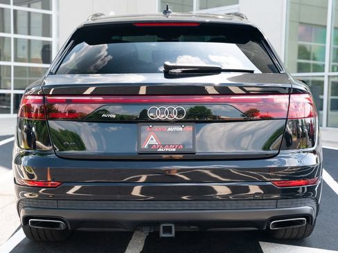 Used 2024 Audi Q8 Prestige w/ Prestige Package AWD/4WD image 15