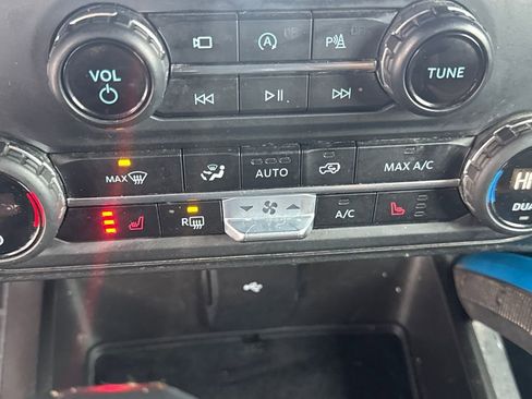 Used 2023 Ford Bronco Outer Banks image 20