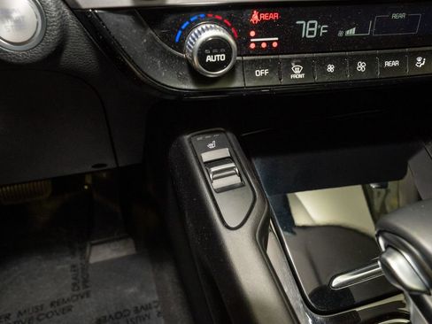 Certified 2024 Kia Telluride S w/ S Sunroof Package image 17