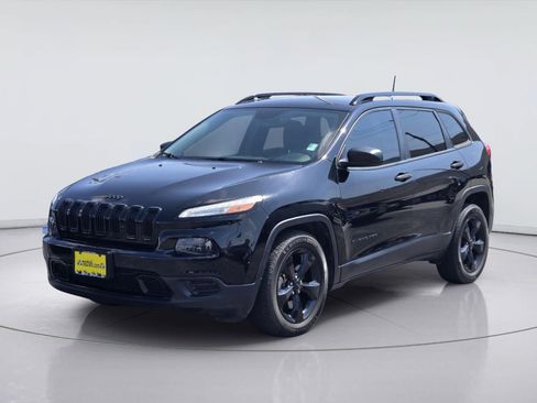Used 2017 Jeep Cherokee Sport FWD image 1