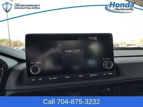 Used 2025 Honda CR-V Sport image 26