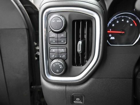 Used 2022 Chevrolet Silverado 1500 RST w/ All Star Edition Plus AWD/4WD image 10
