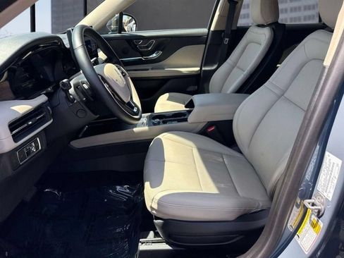 Certified 2025 Lincoln Corsair Reserve AWD/4WD image 22