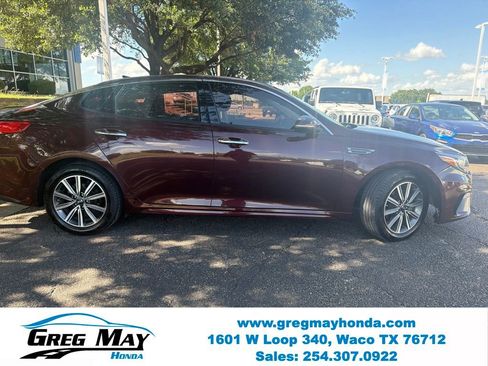 Used 2019 Kia Optima LX w/ LX Premium Package FWD image 2