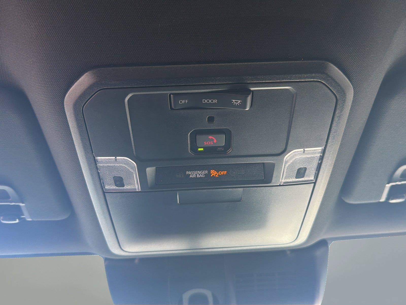 Used 2024 Toyota Tacoma SR RWD image 17
