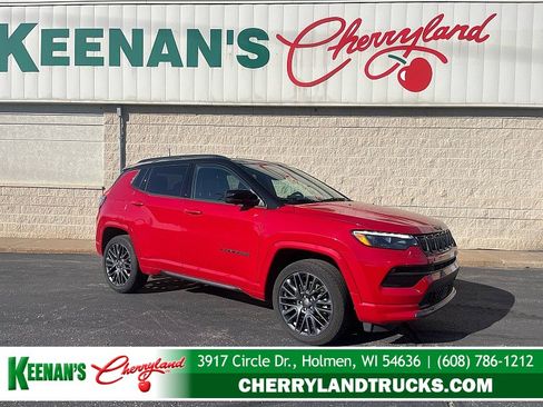 Used 2024 Jeep Compass Limited w/ Driver Assist Group I AWD/4WD image 1