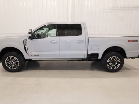 New 2026 Ford F350 Platinum w/ Platinum Plus Package image 5