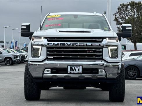 Used 2022 Chevrolet Silverado 3500 LTZ w/ LTZ Plus Package image 9